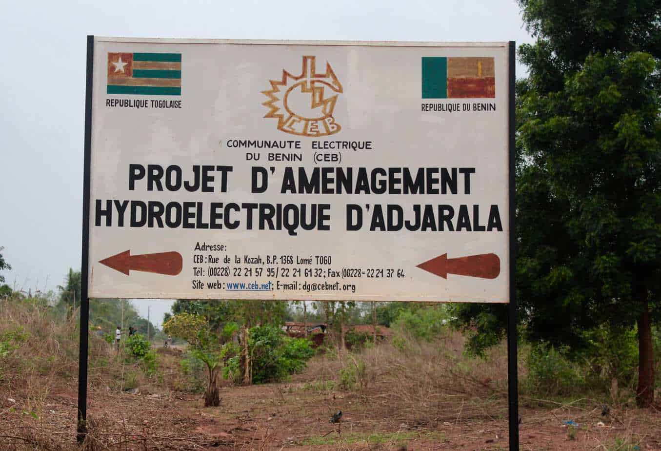 Road signs led reporter Kossi Elom Balao to the Adjarala Dam. Kossi Elom Balao