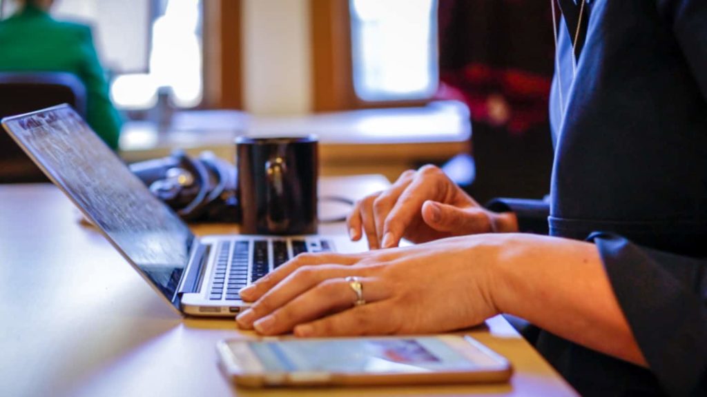 the discourse funding model