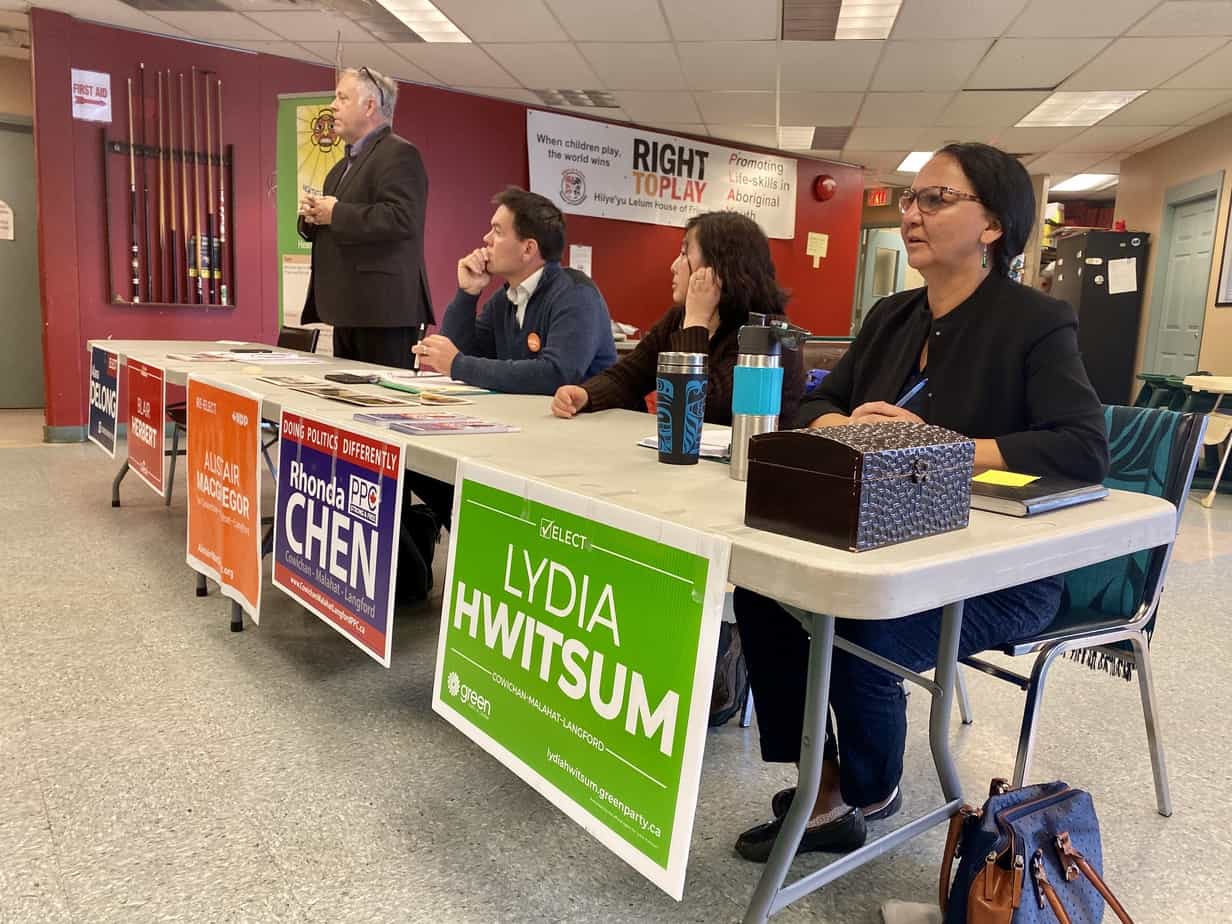 Cowichan-Malahat-Langford candidates speak at a forum at Hiiye'yu Lelum (House of Friendship) in Duncan. Jacqueline Ronson/The Discourse Cowichan