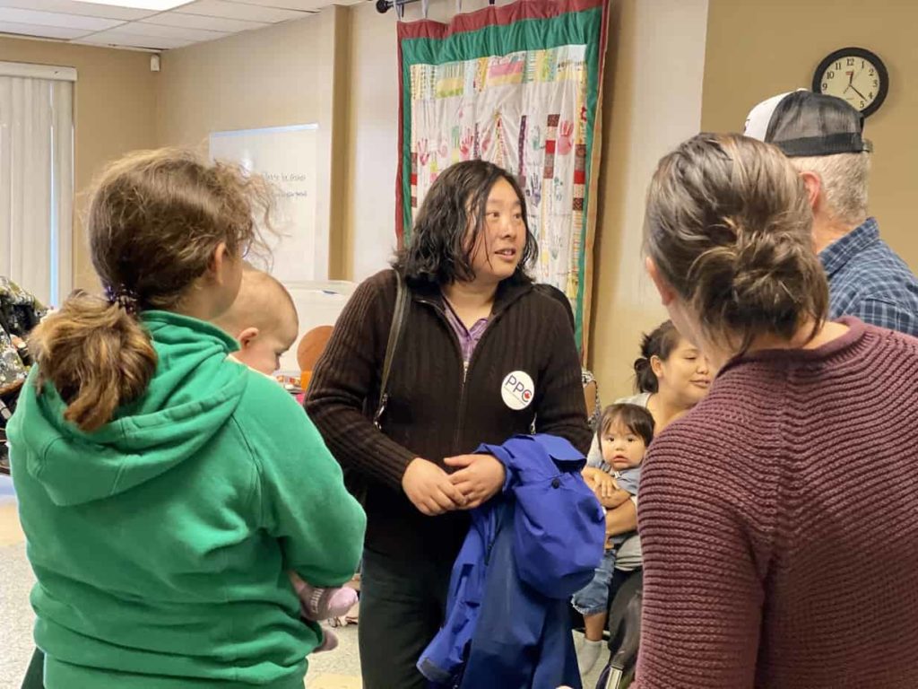 People's Party of Canada Cowichan-Malahat-Langford election candidate Rhonda Chen speaks with constituents at Hiiye'yu Lelum in Duncan. <b>Jacqueline Ronson/The Discourse Cowichan</b>