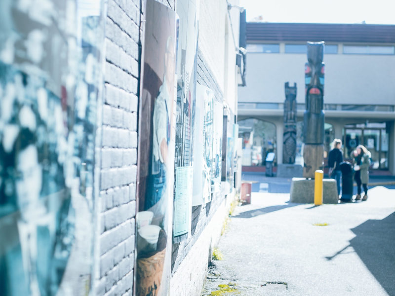 An alley in downtown Duncan.