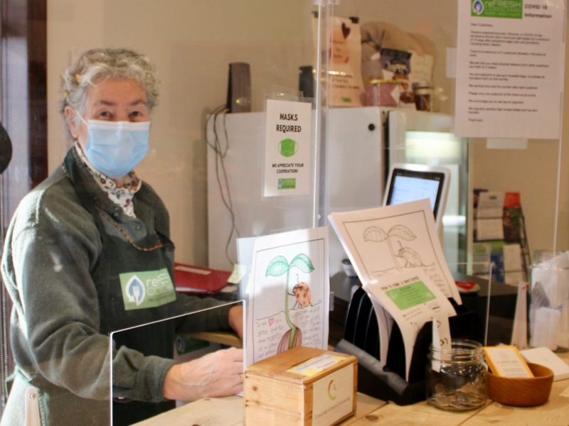 Volunteer Sandy McPherson works the till at the ReFRESH Cowichan marketplace. Photo by Jacqueline Ronson/The Discourse