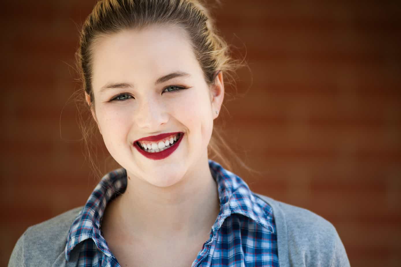 Morgan Baskin. Zoe Gemelli