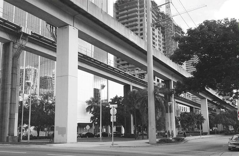 A section of the proposed Underline park as it is currently. Image courtesy of Friends of the Underline.