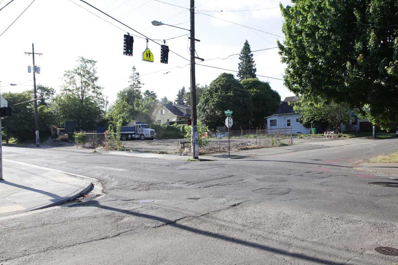 The space that Tidbit Food Farm and Garden now occupies, before.