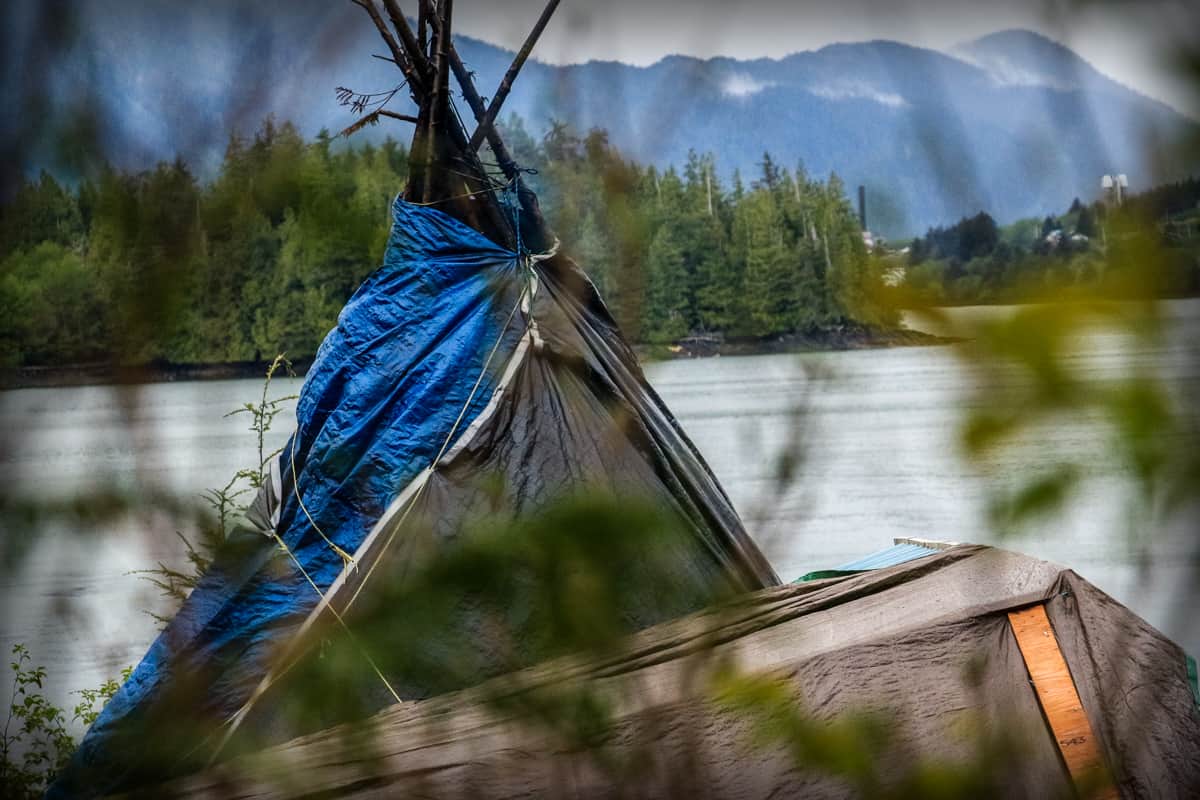 On April 11, 2016, the Prince Rupert Port Authority demanded in a letter addressed to Lelu Island occupiers that they "immediately cease and desist from any further construction activities" on Lelu Island.Ash Kelly